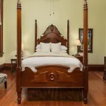 Grand Victorian Bed & Breakfast