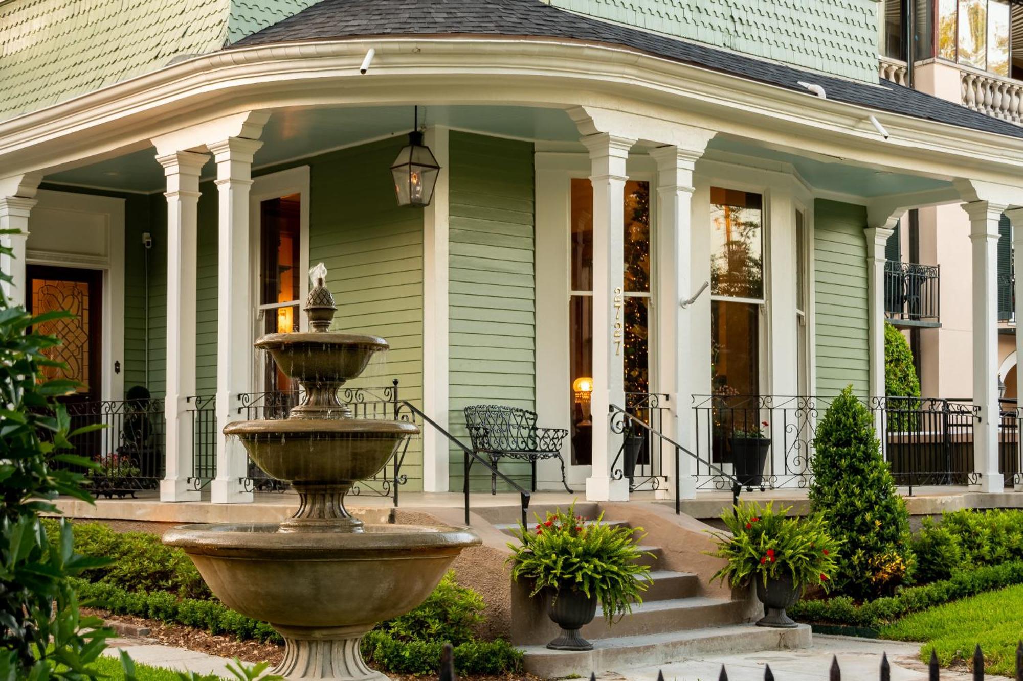 Grand Victorian